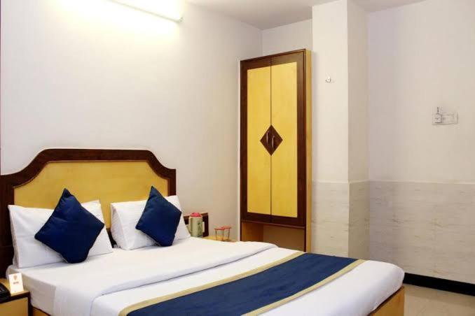 Ganga Sagar Hotel Bangalore Exterior photo