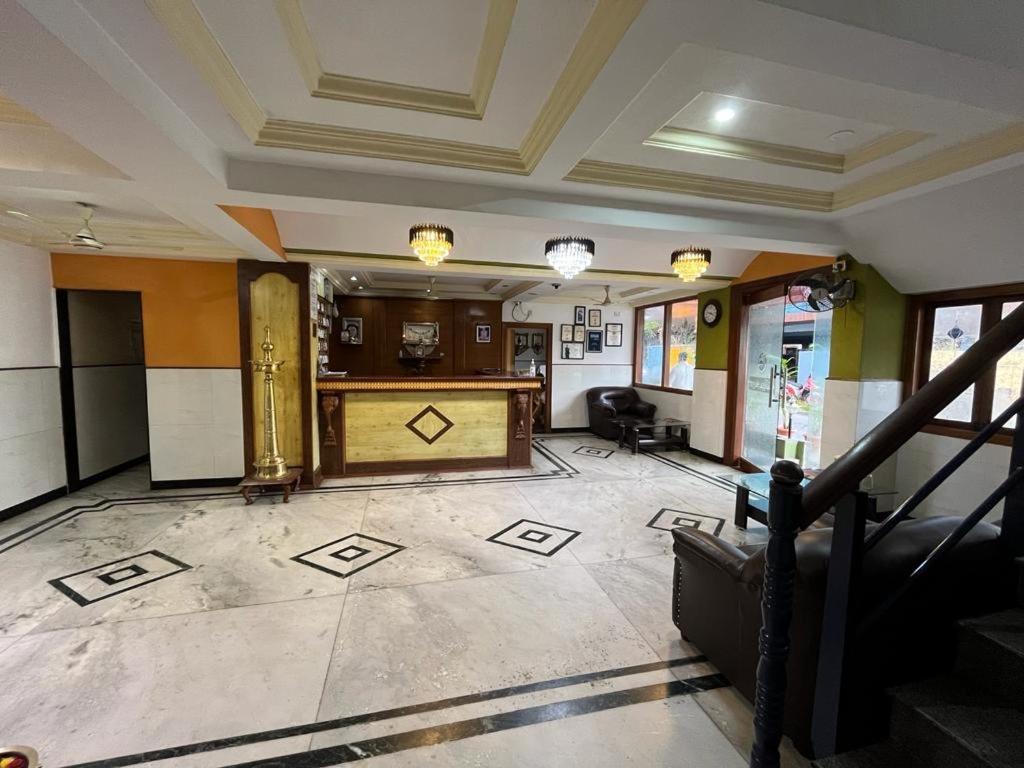 Ganga Sagar Hotel Bangalore Exterior photo